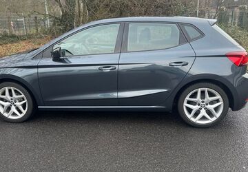 Seat Ibiza 74.000 km 13.500 &euro; Langenfeld 40764