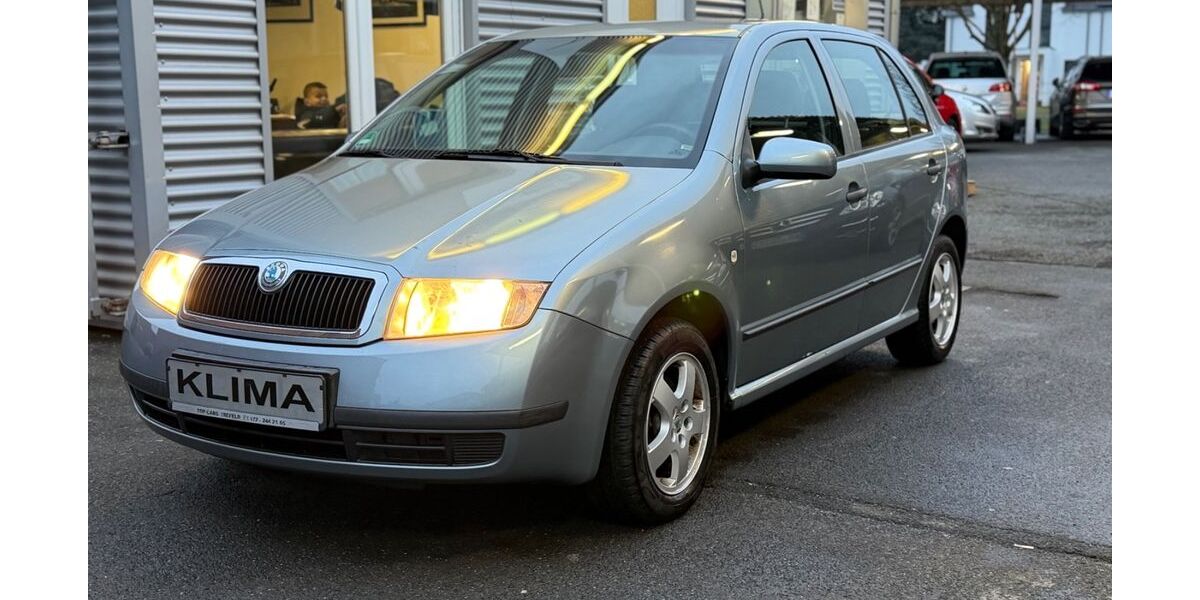 Skoda Fabia 122.300 km 2.990 &euro; Krefeld 47809