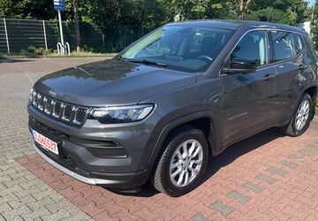 Jeep Compass 18.500 km 21.718 &euro; Düsseldorf 40229