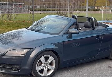 Audi TT 212.000 km 7.850 &euro; Düsseldorf 40225