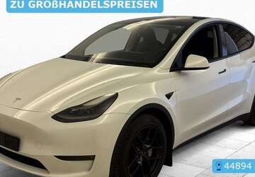 Tesla Model Y 53.908 km 32.095 &euro; Krefeld 47829
