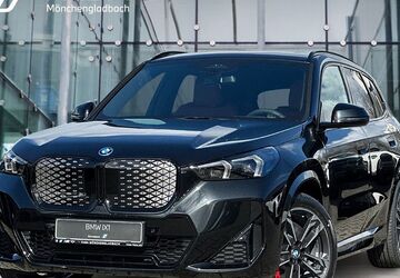 BMW iX1 1.950 km 67.599 &euro; Mönchengladbach 41066