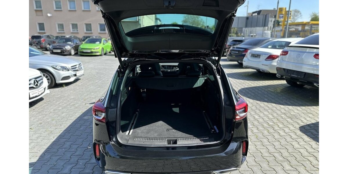 Opel Insignia B Sports Tourer GSi 4x4 / Headup / Pano 140.000 km 12.900 &euro; Mönchengladbach 41066