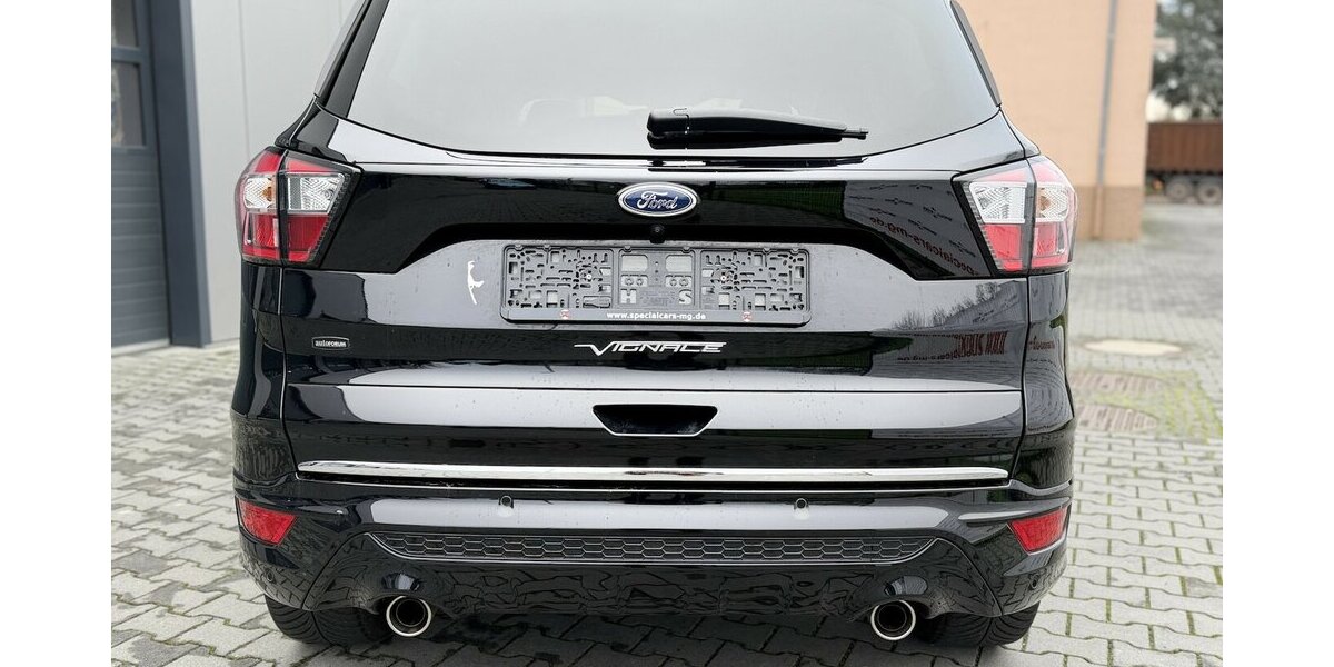 Ford Kuga Vignale / Panorama / Kamera / Keyless GO 34.000 km 22.900 &euro; Mönchengladbach 41066