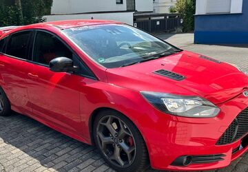 Ford Focus 114.000 km 10.000 &euro; Solingen 42657