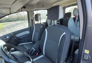 Renault Kangoo 134.000 km 9.950 &euro; Duisburg 47226