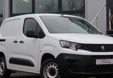 Peugeot Partner 99.565 km 9.900 &euro; Neuss 41469