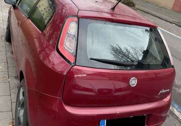 Fiat Punto 126.334 km 2.800 &euro; Mönchengladbach 41065