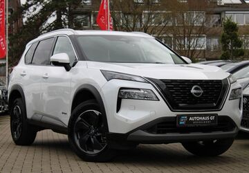 Nissan X-Trail 9.987 km 32.999 &euro; Düsseldorf 40625