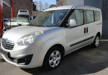 Opel Combo Edition 1,6 d Klima PDC SHZ AHK 5Sitzer 124.000 km 5.999 &euro; Neuss 41462