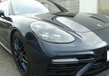 Porsche Panamera 106.000 km 62.900 &euro; Duisburg 47269