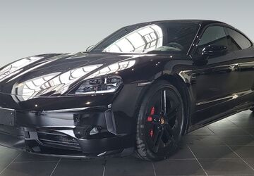 Porsche Taycan 16.900 km 146.900 &euro; Willich 47877