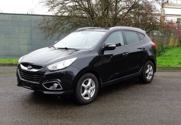 Hyundai ix35 136.383 km 8.950 &euro; Mönchengladbach 41068