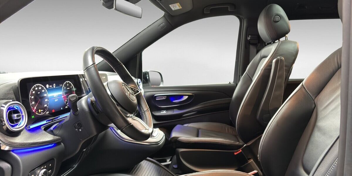 Mercedes-Benz V 300 d 4M lang Leder AHK StdHz Pano 360° MOPF 23.233 km 76.900 &euro; Wuppertal 42327