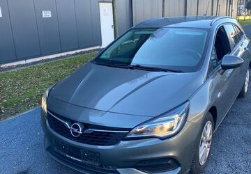 Opel Astra 108.000 km 7.390 &euro; Hilden 40721