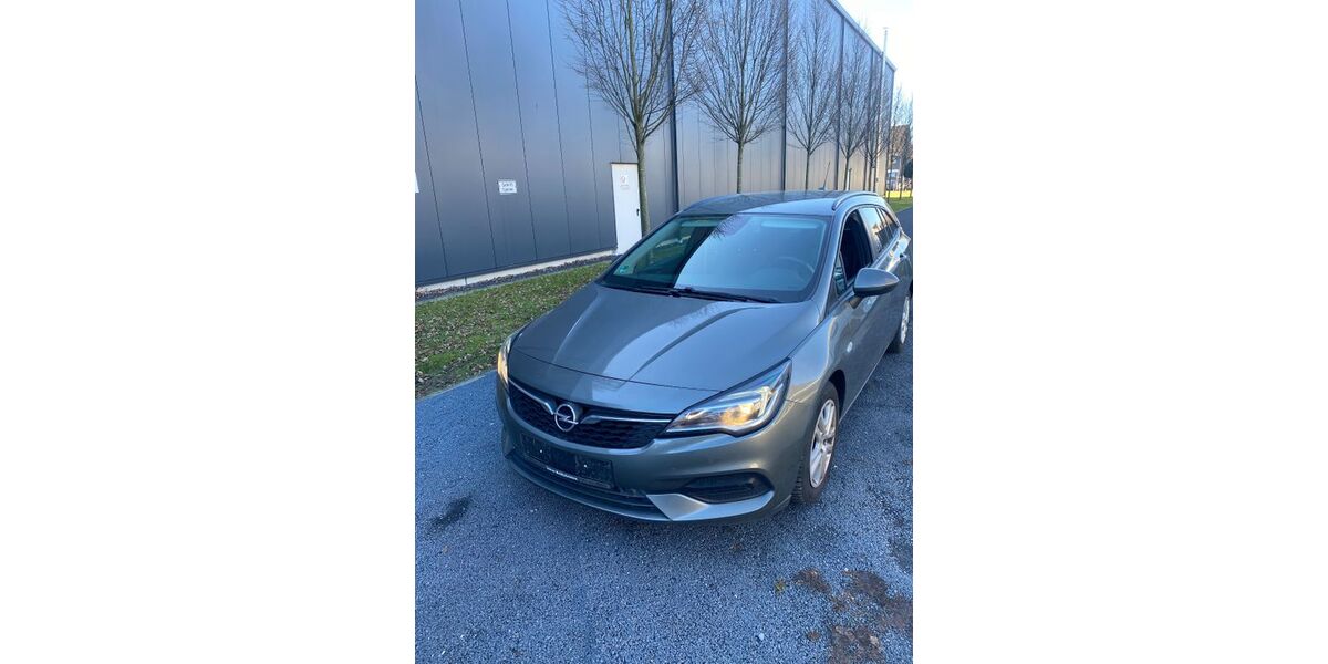 Opel Astra 108.000 km 7.390 &euro; Hilden 40721