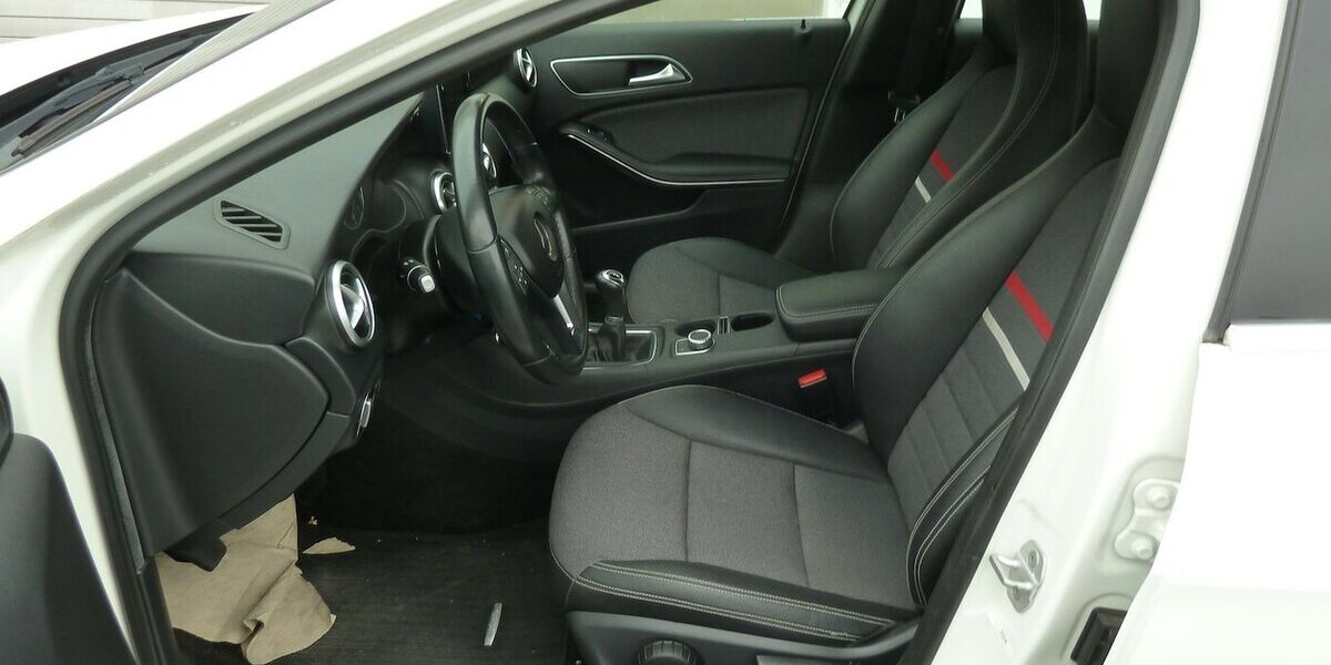 Mercedes-Benz A 180 CDI Style Sportsitze Klima Navi Alu Kamera 87.000 km 14.900 &euro; Ratingen 40885