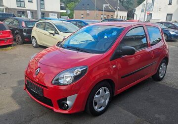 Renault Twingo 152.000 km 2.599 &euro; Krefeld 47807