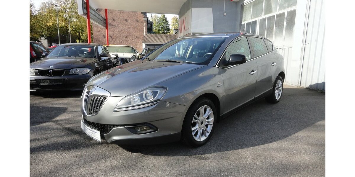 Lancia Delta Oro 1,9d 140 KW HU11/27 Klimatr+Navi+Leder 167.000 km 4.990 &euro; Neuss 41462