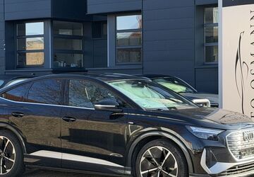 Audi Q4 e-tron 27.100 km 35.950 &euro; Krefeld 47805
