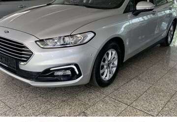 Ford Mondeo 73.600 km 18.980 &euro; Wuppertal 42329