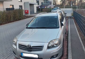 Toyota Avensis 218.000 km 3.999 &euro; Neuss 41469