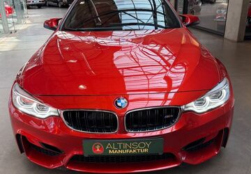 BMW M4 13.500 km 59.900 &euro; Düsseldorf 40591