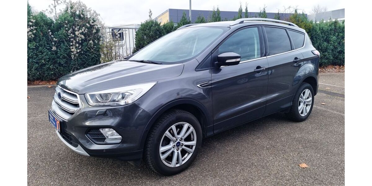 Ford Kuga 77.980 km 14.480 &euro; Düsseldorf 40589