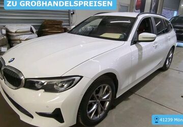 BMW 330 125.915 km 22.990 &euro; Krefeld 47829