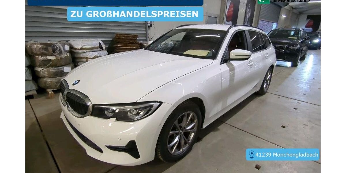 BMW 330 125.915 km 22.990 &euro; Krefeld 47829