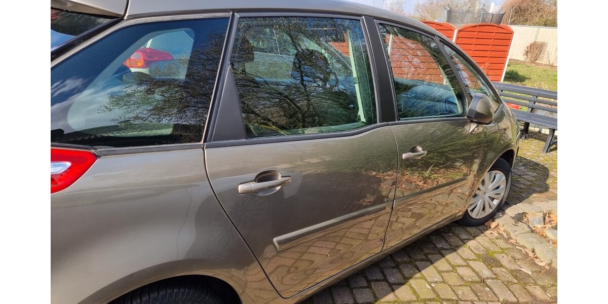 Citroen C4 Picasso 149.000 km 3.800 &euro; Grevenbroich 41515