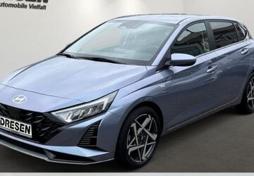 Hyundai i20 14.837 km 22.350 &euro; Mönchengladbach 41061