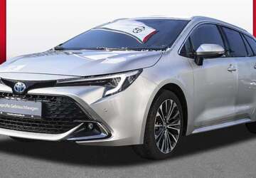 Toyota Corolla 13.500 km 28.959 &euro; Oberhausen 46149