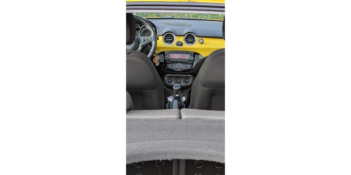 Opel Adam 72.557 km 5.600 &euro; Viersen 41747