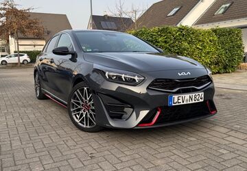 Kia ceed / Ceed 48.200 km 26.490 &euro; Leverkusen 51371