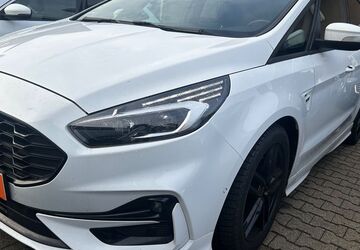 Ford S-Max 150.900 km 15.880 &euro; Düsseldorf 40549