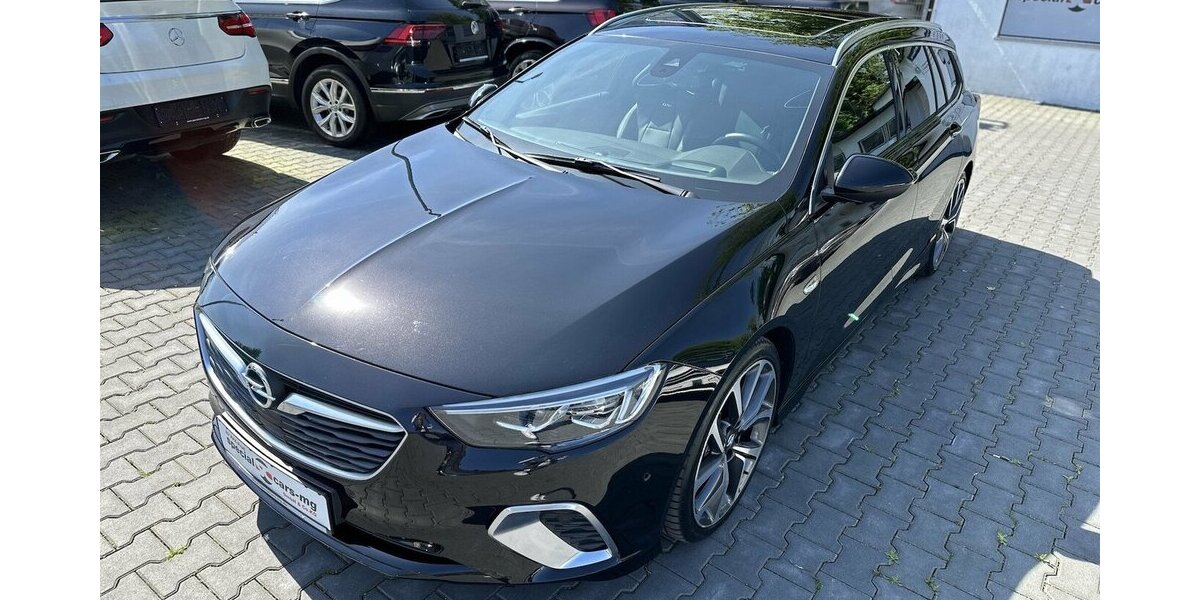 Opel Insignia B Sports Tourer GSi 4x4 / Headup / Pano 140.000 km 12.900 &euro; Mönchengladbach 41066