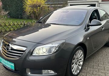 Opel Insignia 185.000 km 6.250 &euro; Düsseldorf 40589