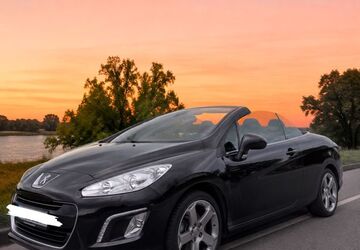 Peugeot 308 97.000 km 9.990 &euro; Düsseldorf 40489