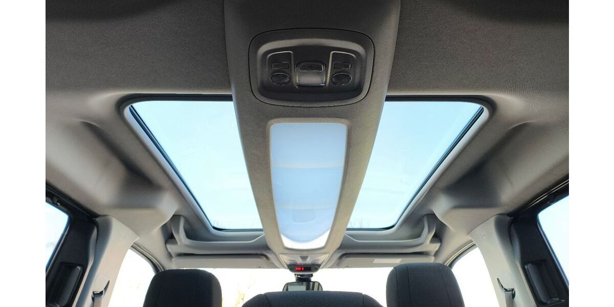 Opel Combo Life 19.400 km 22.450 &euro; Solingen 42657