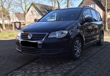VW Touran 258.000 km 4.150 &euro; Moers 47443