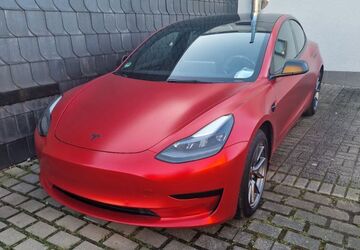 Tesla Model 3 83.000 km 22.999 &euro; Duisburg 47138
