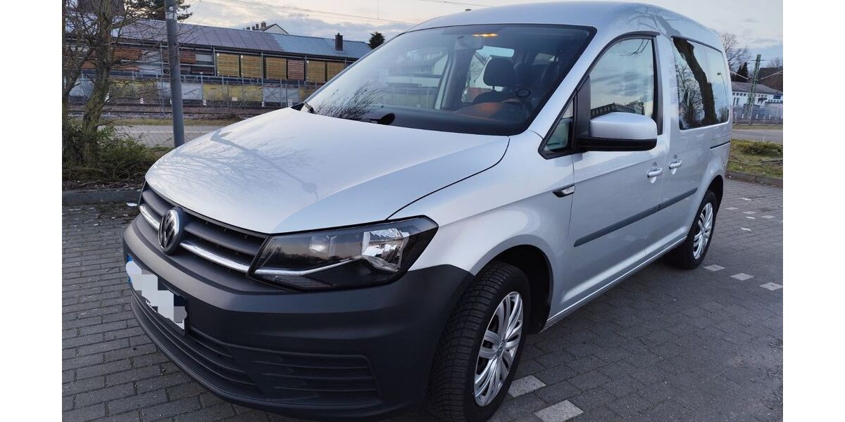VW Caddy 109.300 km 13.000 &euro; Ratingen 40882