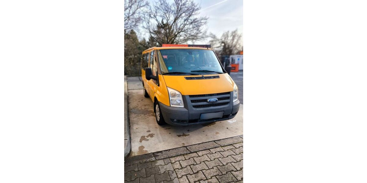 Ford Transit 289.000 km 5.200 &euro; Oberhausen 46045