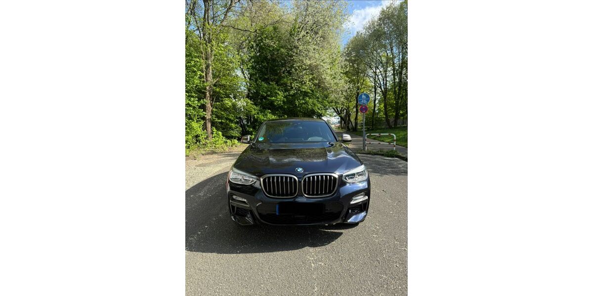 BMW X4 M40 83.000 km 39.000 &euro; Düsseldorf 40595