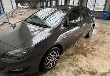 Opel Astra 115.392 km 4.100 &euro; Remscheid 42899