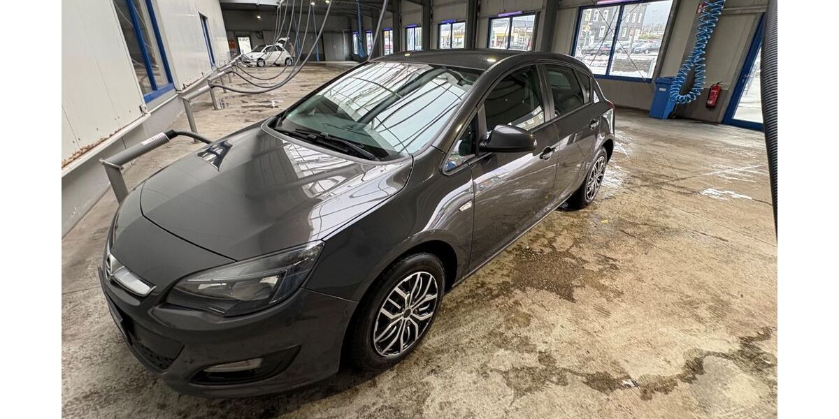 Opel Astra 115.392 km 4.100 &euro; Remscheid 42899