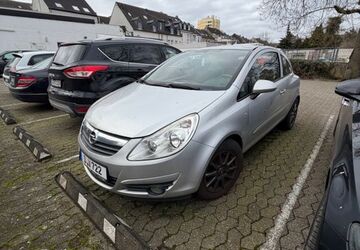 Opel Corsa 200.000 km 1.750 &euro; Düsseldorf 40229