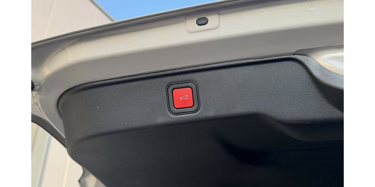 Fiat 600 Hybrid La Prima / KeylessGO / Kamera 26.000 km 18.900 &euro; Mönchengladbach 41066