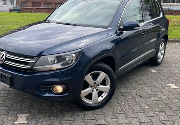 VW Tiguan 194.000 km 9.990 &euro; Mönchengladbach 41063
